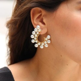 Pearl Stud