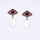 Lip Pearl